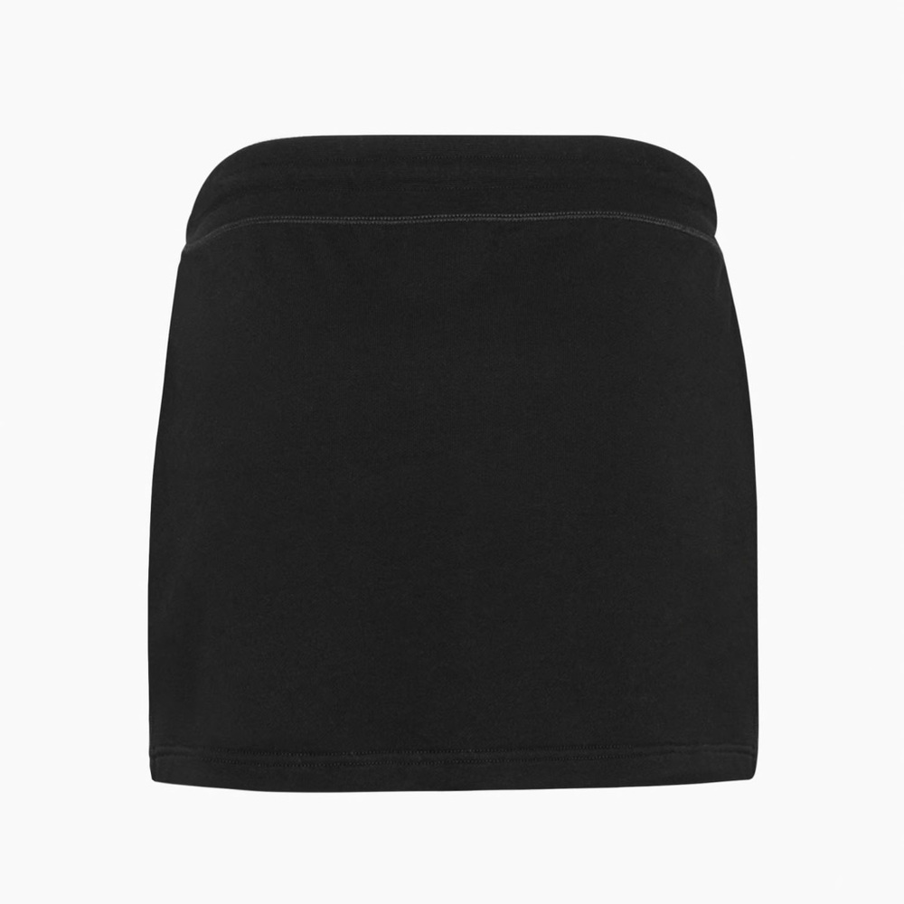 Aritzia Sweatfleece
Airy Terry Perfect Banded Micro Skirt - Picture 8 of 10